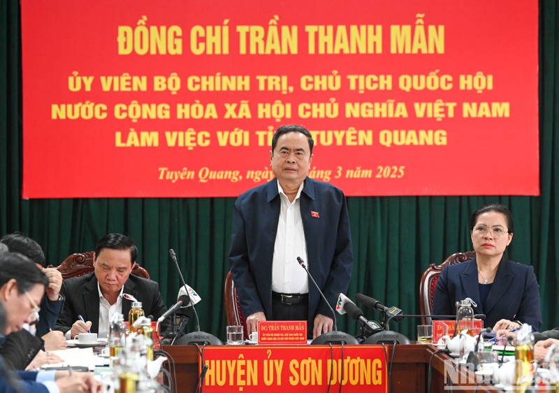 El presidente de la Asamblea Nacional de Vietnam, Tran Thanh Man, habla en el evento. (Foto: Nhan Dan)