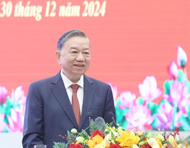 El secretario general del Partido Comunista de Vietnam, To Lam, habla en el evento. (Foto: VNA)