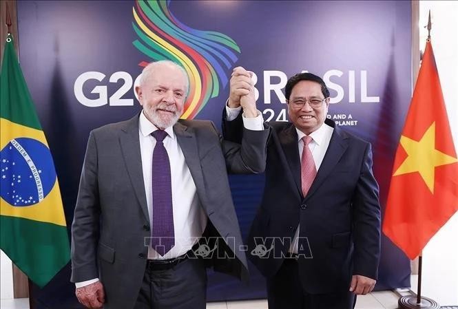 El presidente de Brasil, Luiz Inácio Lula da Silva, y el primer ministro de Vietnam, Pham Minh Chinh, sostienen conversaciones en noviembre de 2024 (Foto: VNA)