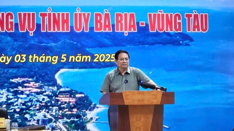 El primer ministro Pham Minh Chinh habla en el evento. (Foto: Nhan Dan)