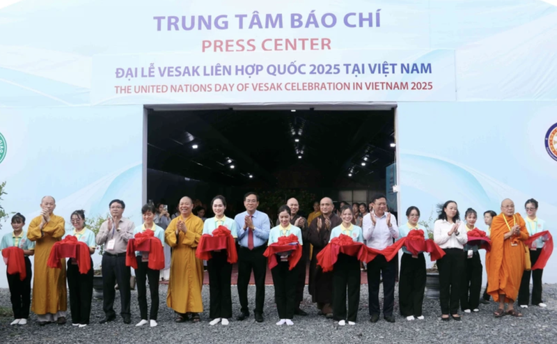 Inauguración del centro de prensa para servir la celebración del Día de Vesak de las Naciones Unidas en Vietnam (Foto: VNA)