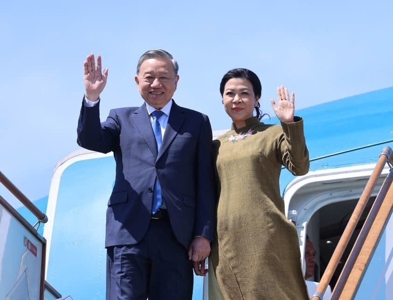 El secretario general del Partido Comunista de Vietnam, To Lam, concluye con éxito su visita estatal a Azerbaiyán. (Foto: VNA)