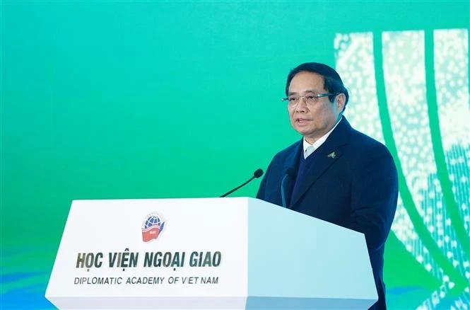 El primer ministro de Vietnam, Pham Minh Chinh, interviene en la cita. (Foto: VNA)