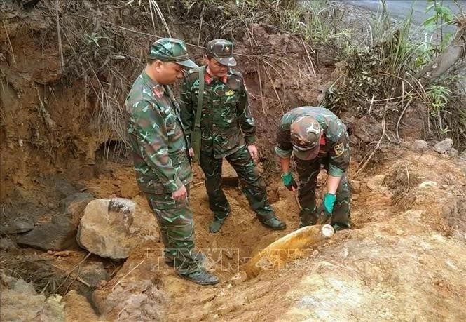 Detonan con éxito bomba remanente de la guerra en provincia de Quang Tri. (Foto: VNA)