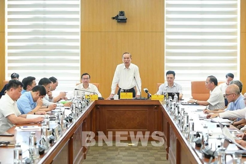 El viceministro de Agricultura y Medio Ambiente, Phung Duc Tien, en la conferencia de prensa. (Foto: Bnews)