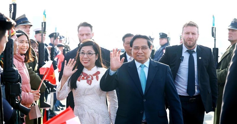 El primer ministro de Vietnam, Pham Minh Chinh, concluye su visita a Polonia. (Fuente: VNA)