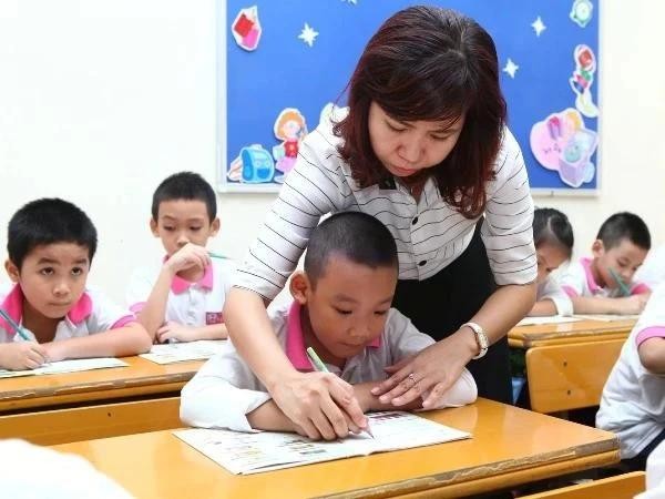 Vietnam exonera del pago de matrícula a estudiantes de la educación general