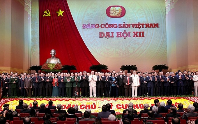El XII Congreso Nacional del Partido Comunista de Vietnam se celebró del 20 al 28 de enero de 2016 en Hanói. 