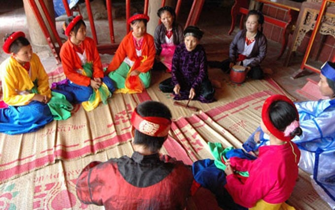 El canto Xoan está recuperando su vitalidad gracias a los esfuerzos del gobierno  y el pueblo de Phu Tho en la preservación de los valores culturales tradicionales.