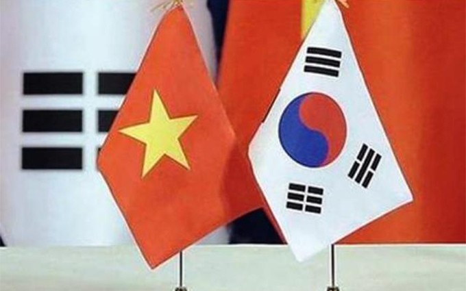  Corea del Sur ofrece asistencia financiera a Vietnam para hacer frente a Covid-19