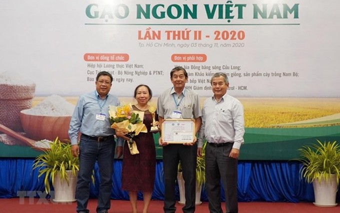 Reconocen a ST25 como la mejor variedad de arroz de Vietnam en 2020. (Fotografía: VNA)