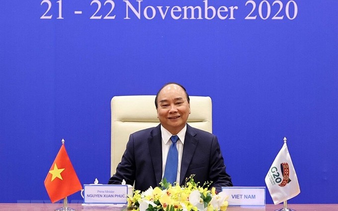 El primer ministro de Vietnam, Nguyen Xuan Phuc, habla en la reunión. (Fotografía: VNA)