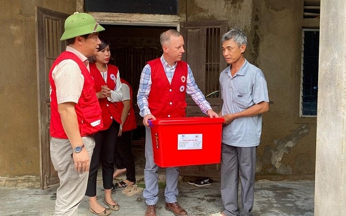 El embajador del Reino Unido en Vietnam, Gareth Ward.