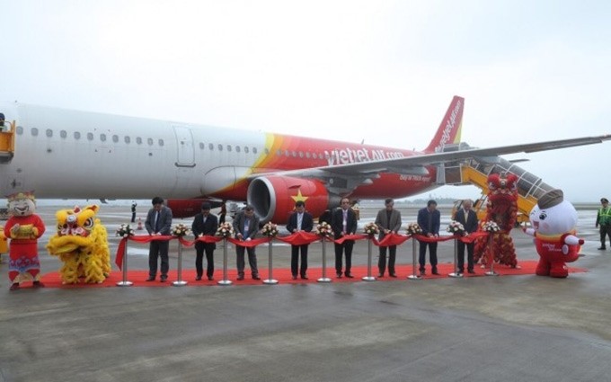 Vietjet Air inauguró la nueva ruta Van Don - ciudad Ho Chi Minh
