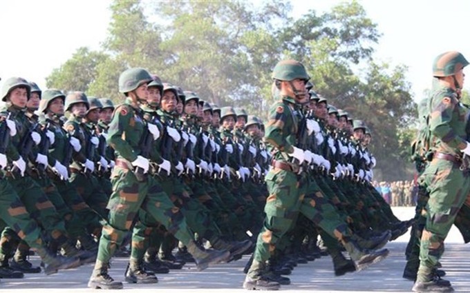 Conmemoran en Laos el 70 Aniversario de la fundación del Ejército Popular
