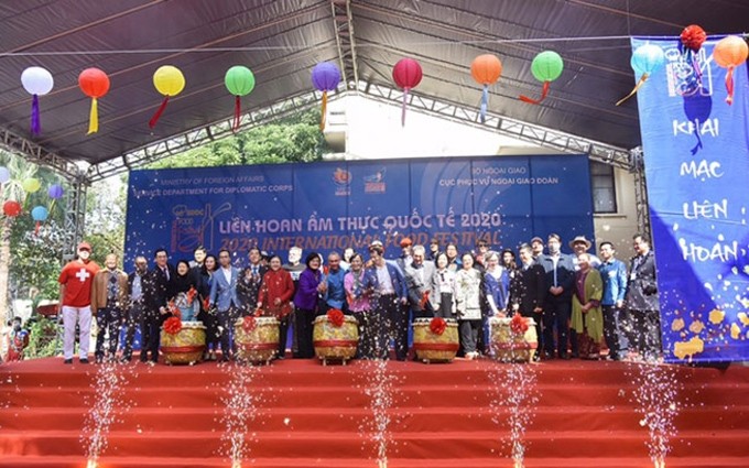 Escena de la ceremonia de apertura (Fotografía: hanoimoi.com.vn)
