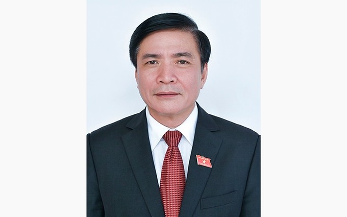 El compañero Bui Van Cuong, miembro del Comité Central del PCV y secretario del Comité partidista de la provincia altiplánica de Dak Lak.