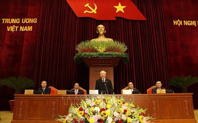 El secretario general del PCV y presidente del país, Nguyen Phu Trong, en el primer pleno del Comité Central del PCV del XIII mandato. (Fotografía: VNA)