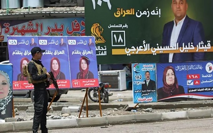 Imágenes de candidatos en elecciones de Iraq. (Fotografía: AFP)