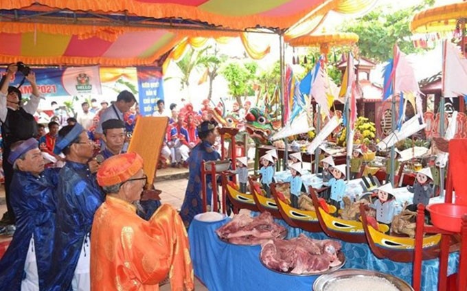 El ritual de homenaje a los milicianos de Hoang Sa. (Fotografía: VNA)