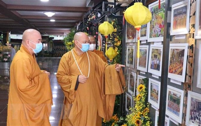 Inauguran exposición sobre budismo en ocasión del 40 aniversario de la fundación de la Sangha Budista vietnamita.