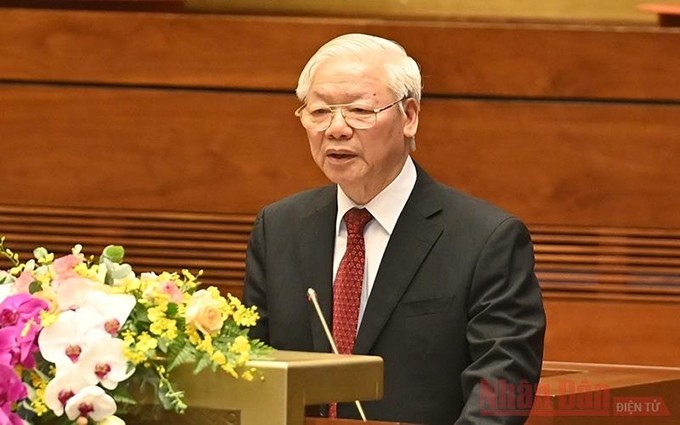 El secretario general del Partido Comunista de Vietman, Nguyen Phu Trong habla en la conferencia. 