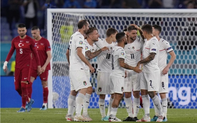 Arranca la Eurocopa con una contundente victoria 3-0 de Italia sobre Turquía