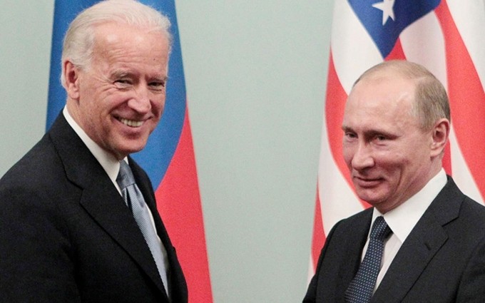 El presidente estadounidense Joe Biden y su homólogo ruso Vladimir Putin.