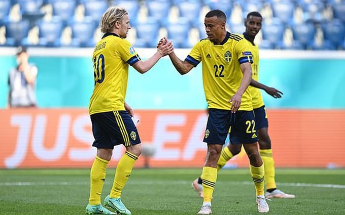 Suecia consigue una importante victoria ante Eslovaquia.