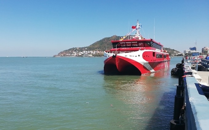 Inaugura el línea de barco de alta velocidad de Vung Tau a isla Con Dao