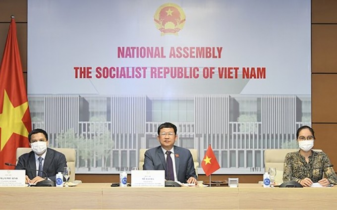 La delegación vietnamita asiste a la reunión. (Fotografía: quochoi.vn)