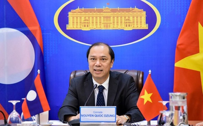 El viceministro de Relaciones Exteriores de Vietnam Nguyen Quoc Dung interviene en la sesión. (Fotografía: baoquocte.vn)