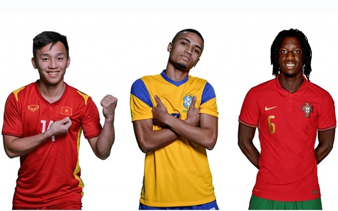 Van Hieu (primero desde la izquierda) es uno de los cinco jugadores más prometedores del Mundial de Futsal. (Fotografía: FIFA)