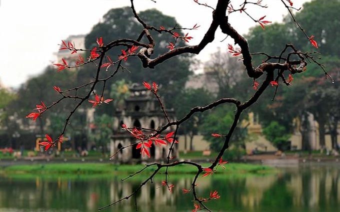 El lago de Hoan Kiem en la capital vietnamita Hanói.