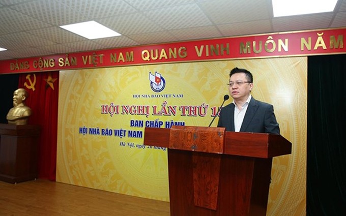 Nuevo presidente de la Asociación de Periodistas de Vietnam, Le Quoc Minh. 
