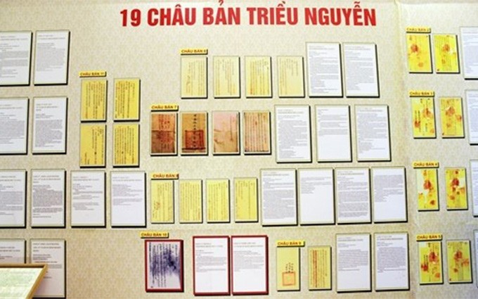 Textos oficiales de la dinastía Nguyen (Fuente: tuyengiao.vn)
