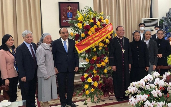 Presidente de Vietnam, Nguyen Xuan Phuc, envía sus felicitaciones a la Arquidiócesis de Hanói con motivo de la Navidad (Fotografía: Nhan Dan)