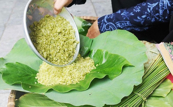 El Com (arroz glutinoso tierno) de Hanói