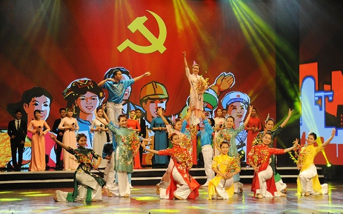  Orgullo en el glorioso y firme Partido Comunista de Vietnam