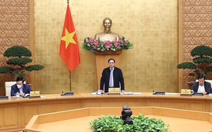 El primer ministro Pham Minh Chinh habla en la reunión. (Fotografía: VNA)