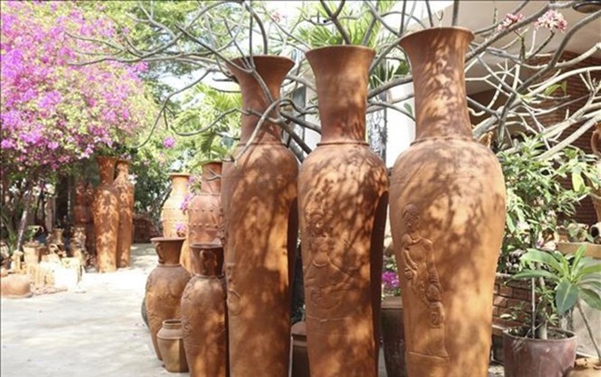 Aldea de cerámica de Bau Truc en provincia vietnamita de Ninh Thuan restaura producción. (Fotografía: VNA)