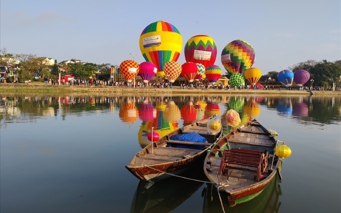  Provincias y ciudades centrales de Vietnam organizan actividades de estímulo turístico