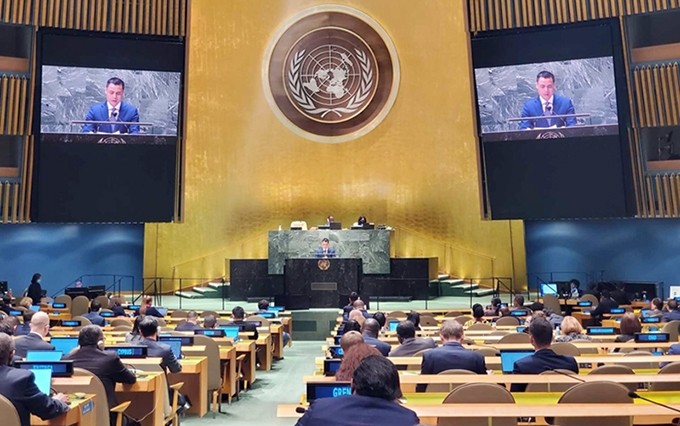 El embajador Dang Hoang Giang, jefe de la Misión Permanente de Vietnam ante la ONU, interviene en el periodo de sesiones. (Fotografía: Ministerio de Relaciones Exteriores de Vietnam)