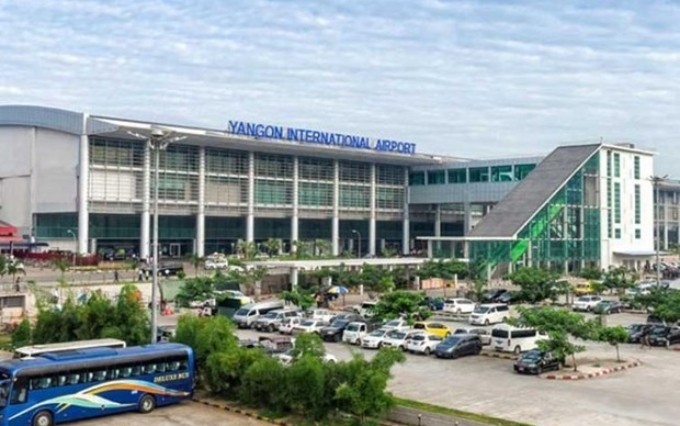 En el aeropuerto de Rangún (Fuente:en.wikipedia.org)