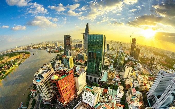 Ciudad Ho Chi Minh ocupa el tercer lugar en la lista de los 10 destinos con mayor número de turistas internacionales que reservan vuelos al Sudeste Asiático en 2022.