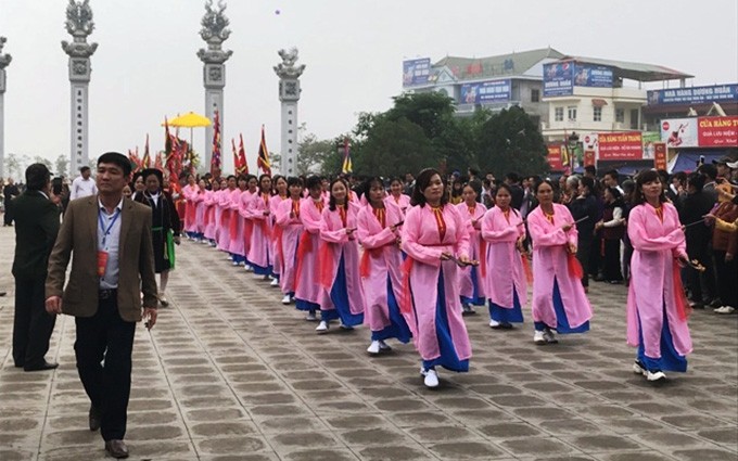 Promueven valores culturales del pueblo en Festival de Primavera de Tay Thien 