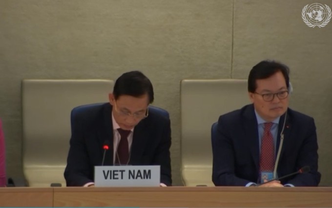 El viceministro de Relaciones Exteriores, Le Hoai Trung, en el 32 período de sesiones del Consejo de Derechos Humanos de la Organización de las Naciones Unidas. (Fotografía: UN)