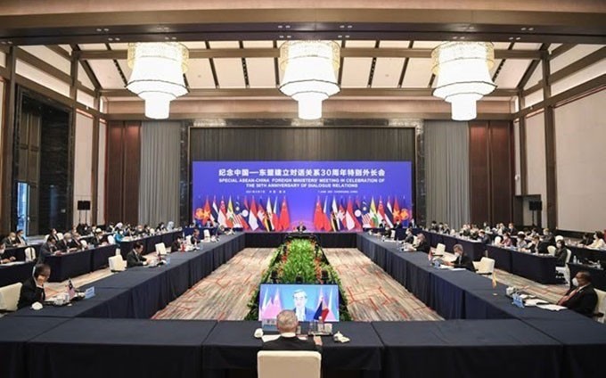 La 28 Reunión de Altos Funcionarios (SOM) de Asean y China. (Fotografía: VNA)