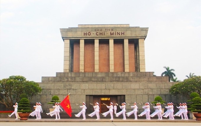  El Mausoleo al Presidente Ho Chi Minh.