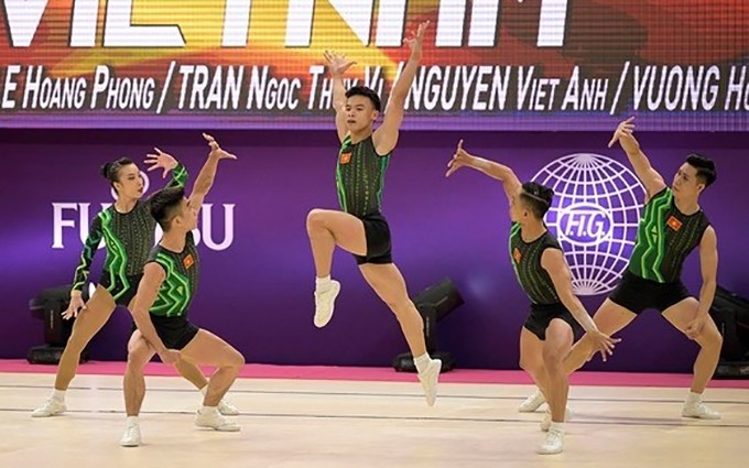Actuaciones de atletas vietnamitas. (Fotografía: qdnd.vn)